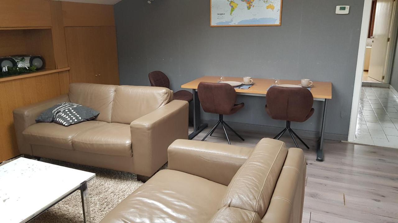Appartement All In & Zwembad Leopoldsburg Esterno foto
